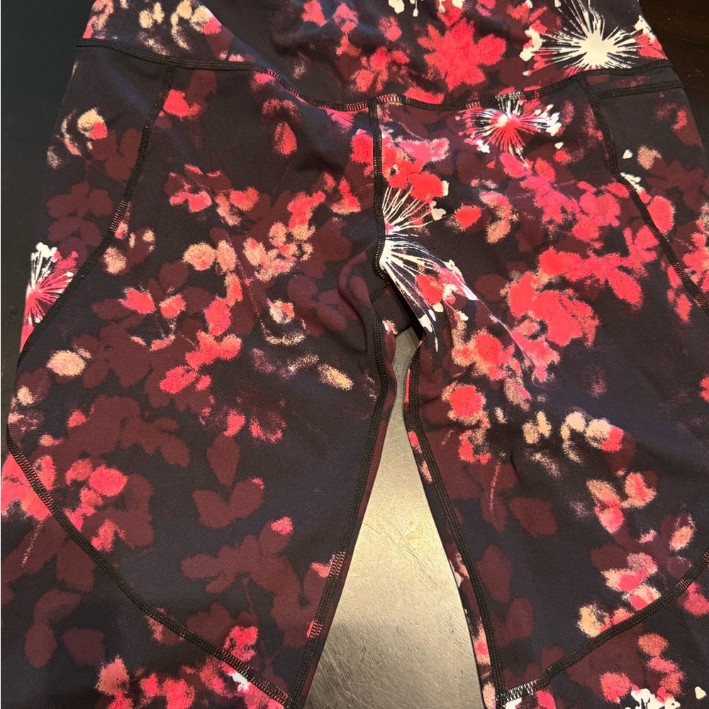 Sweaty Betty Leggings - Red and Pink Floral